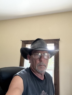 Profil de Richard, un homme célibataire de 60 ans à Harlan