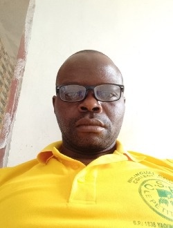 Profil de Yan, un homme célibataire de 37 ans à Bahouok