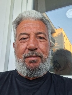 Profil de Fabrice, un homme célibataire de 56 ans à Champs-sur-Marne