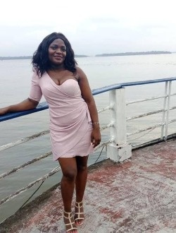 Profil de Tamara, une femme célibataire de 43 ans à Douala