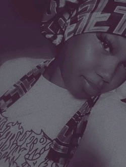 Profil de Eunice, une femme célibataire de 19 ans à Abidjan