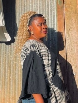 Profil de Viviane, une femme célibataire de 55 ans à 67 Ha