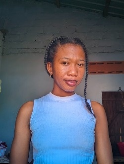 Profil de Mireille Mauricia, une femme célibataire de 21 ans à Vangaindrano
