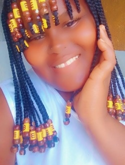 Profil de Johanna, une femme célibataire de 24 ans à Petit Abidjan-Youkou