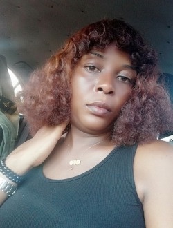 Profil de Christelle, une femme célibataire de 39 ans à Yaoundé