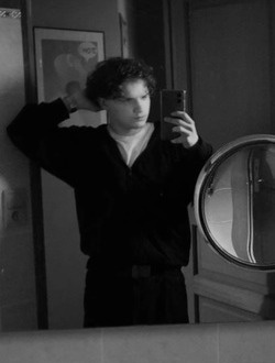 Profil de Vincenzo, un homme célibataire de 20 ans à Thiviers