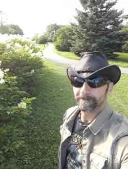 profile picture 0