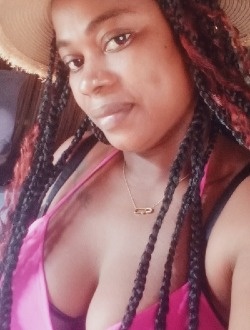 Profil de Syvinace, une femme célibataire de 30 ans à Antalaha