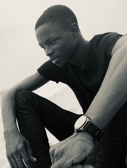 Profil de Stan, un homme célibataire de 21 ans à Lomé