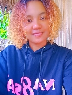 Profil de Aline, une femme célibataire de 32 ans à Toamasina