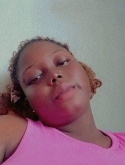 Profil de Lara, une femme célibataire de 20 ans à Cotonou