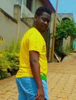 Profil de Roche, un homme célibataire de 37 ans à Yaoundé