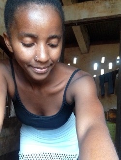 Profil de Raicha, une femme célibataire de 25 ans à Antsiranana