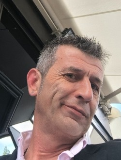 Profil de Damien, un homme célibataire de 51 ans à Mauriac