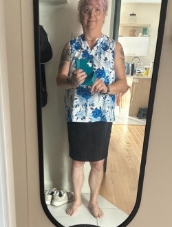 Profil de Carmen, une femme célibataire de 62 ans à Saint-Cyprien-de-Napierville