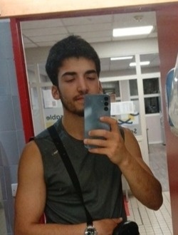 Profil de Chdoula, un homme célibataire de 26 ans à Modica