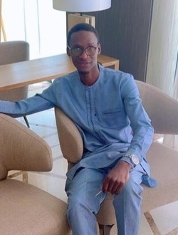 Profil de Cheikh, un homme célibataire de 32 ans à Keur Massar