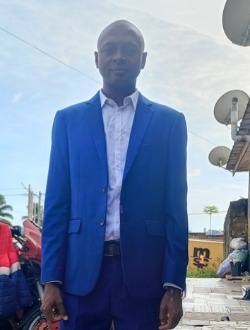 Profil de Moussa, un homme célibataire de 40 ans à Abidjan