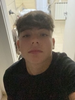 Profil de Gio, un homme célibataire de 21 ans à Milano