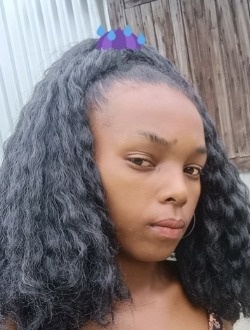 Profil de Elina, une femme célibataire de 23 ans à Sambava