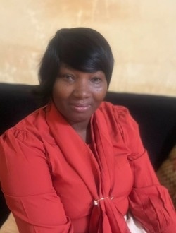 Profil de Salima, une femme célibataire de 42 ans à Bobo-Dioulasso