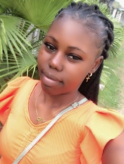 Profil de Megane Divine, une femme célibataire de 25 ans à Douala