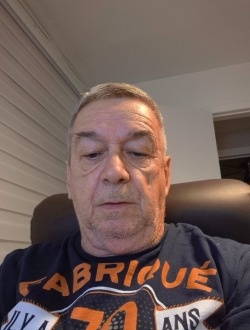 Profil de Ross, un homme célibataire de 71 ans à Le Vieux-Longueuil