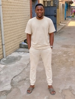Profil de Fred, un homme célibataire de 36 ans à Abi