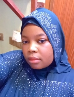 Profil de Safia, une femme célibataire de 33 ans à Ouagadougou