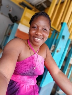 Profil de Cendrine, une femme célibataire de 25 ans à Aalé