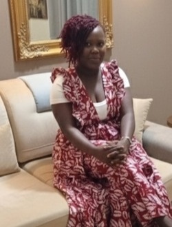 Profil de Phanie, une femme célibataire de 33 ans à Abata