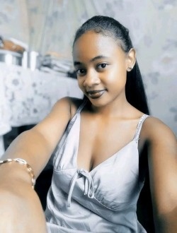 Profil de Murielle, une femme célibataire de 21 ans à Sambava