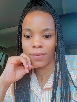 Profil de Lumière, une femme célibataire de 29 ans à Douala