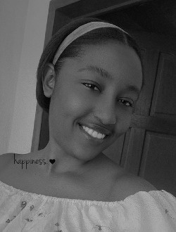 Profil de Wilnide, une femme célibataire de 23 ans à Port-au-Prince