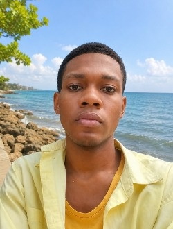 Profil de Youry, un homme célibataire de 34 ans à Port-au-Prince