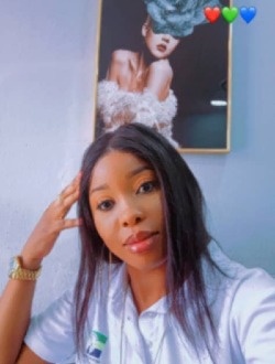 Profil de Stephanie, une femme célibataire de 31 ans à Paris