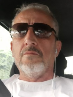 Profil de Doc Lou, un homme célibataire de 57 ans à Alger