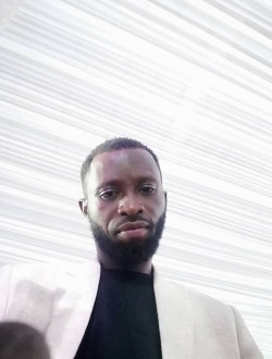 Profil de Rouly, un homme célibataire de 36 ans à Yaoundé