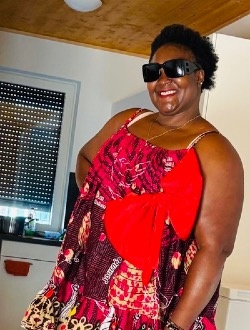 Profil de Marie, une femme célibataire de 46 ans à Adainville