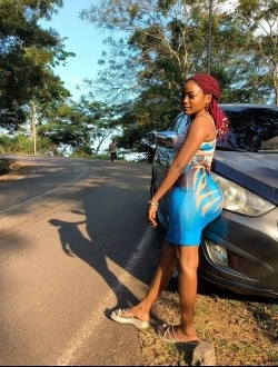 Profil de Sandy, une femme célibataire de 27 ans à Yaoundé