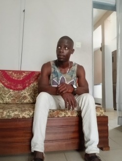 Profil de Jean Paul, un homme célibataire de 37 ans à Dakar