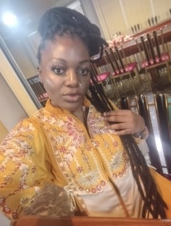 Profil de Diamanta, une femme célibataire de 27 ans à Meyo-Centre
