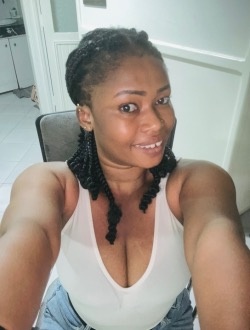 Profil de Genevieve, une femme célibataire de 32 ans à Casablanca