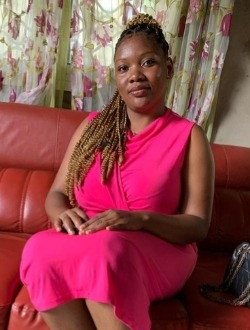 Profil de Philine, une femme célibataire de 30 ans à Yaoundé