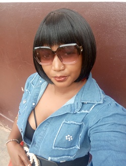 Profil de Stephanie, une femme célibataire de 41 ans à Yaoundé