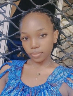 Profil de Ange, une femme célibataire de 25 ans à Douala