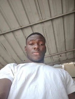 Profil de Basile, un homme célibataire de 26 ans à Lomé