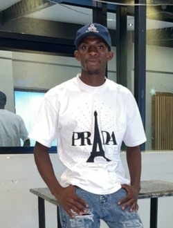 Profil de Marc Dilan, un homme célibataire de 20 ans à Yaoundé