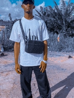 profile picture 0