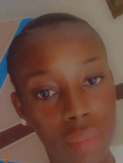 Profil de Fatou, une femme célibataire de 32 ans à Yamoussoukro
